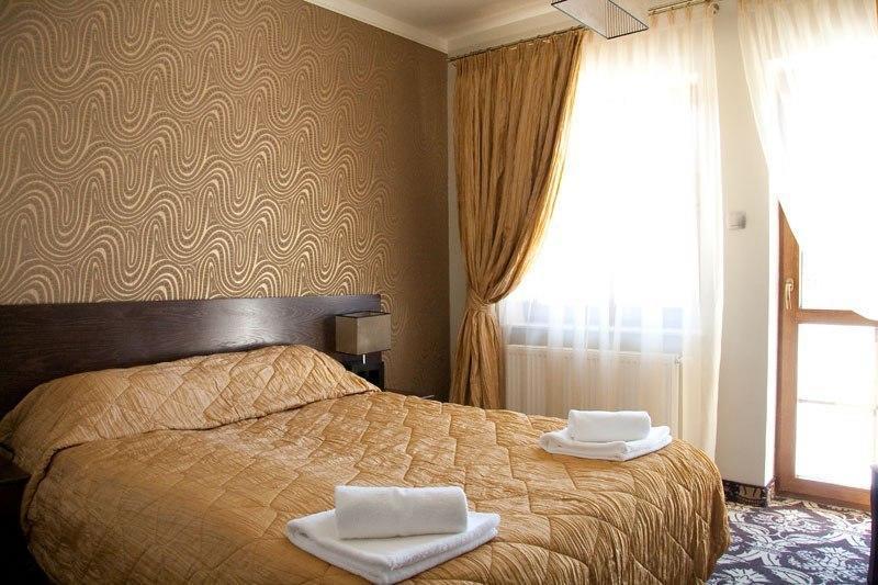 Hotel Sloneczny Brzeg Biskupiec  Eksteriør billede